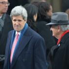 5c8acffe2500000704c9b1b2