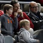 El duque de Palma atiende las preguntas de su hijo