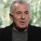 Víctor Manuel, cantautor