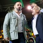José Antonio Ortega Lara, presidente honorífico de Vox, ha remarcado este jueves la importancia que, según él, tiene el partido de Abascal para España: "Es necesario para garantizar la unidad del país y defender la propiedad privada frente...