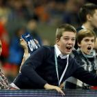 5c8ad8d72400006c05a3cba9