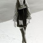 Look colegiala de los 70