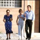 Con su madre y Maximo en 1999
