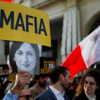 5de4d97f2100007f7e34eaef