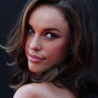 5c8ad9aa220000300019fd61