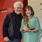 Durante su contacto con la movida madrile&ntilde;a conoci&oacute; a Carmen Maura, en el grupo de teatro Los Goliardos. Ya no hablan, como ella revel&oacute; el pasado mes de febrero.