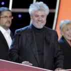 La Academia y Almod&oacute;var firmaron la paz p&uacute;blicamente en 2010. El cineasta reapareci&oacute; en la gala de los Goya para anunciar el premio m&aacute;s importante de la noche, el de la Mejor pel&iacute;cula. Ese a&ntilde;o gan&oacute...