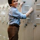 Fred Savage interpretó al adolescente Kevin Arnold en "Aquellos maravillosos años" desde 1988 hasta 1993. Ambientada en los sesenta, la serie giraba alrededor de sus enamoramientos de Winnie Cooper (Danica McKellar) y la supervivencia a sus p...