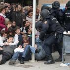 5c8a43a32000009d036eed44