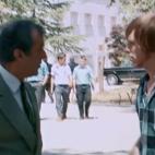 Don Leopoldo, el profesor que suspende a Toni por ser de izquierdas.