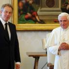 VATICAN CITY - JUNE 23: Pope Benedict XVI meets outgoing Prime Minister Tony Blair in a private audience at his library, on June 23, 2007 in Vatican City. (Photo by L'Osservatore Romano Vatican Pool/Getty Images)