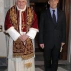 Pope Benedict XVI meets with French president Nicolas Sarkozy during a private audience at the Vatican, 20 December 2007. The visit comes amid a media frenzy in France over Sarkozy's reported romance with singer and ex-model Carla Bruni, just tw...