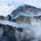 Entre los cauces del Gállego y Aguas Limpias se encuentra este enclave idílico en plena montaña donde se respira tranquilidad. Sus increíbles paisajes dejan un recuerdo que te hará repetir esta visita al pueblo, y además en él podrás dis...