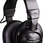 Hay audífonos para hacer ejercicios, otros para escuchar las melodías de forma casual, y otros para sentarse y disfrutar en solitario el sonido más diáfano y claro. Diseñados para los profesionales de la música, es un regalo quizás costos...
