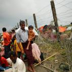 5c8a3cef260000f903fe16a3