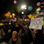 Globos y pancartas, en la noche barcelonesa