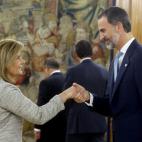 5c8a511a240000f404a2ee05