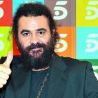 Miguel &Aacute;ngel Rodr&iacute;guez, el vocalista de Mojinos Escocios, tambi&eacute;n se pondr&aacute; el delantal en TVE. El Sevilla, de 48 a&ntilde;os, ha participado antes en Tu Cara Me Suena y ha sido presentador de T&uacute; s&iacute; que ...