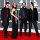 5c8adb45240000f7054c938e