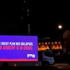 5c8a615b260000e804fe4753