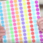 Cinco juegos de niños con pegatinas