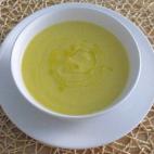 Con zanahoria, calabacín y puerro. Puedes ver la receta completa en Cookpad.