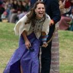 En unos juegos de dardos y tiro con arco en Timphu, Bután