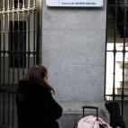 5ddfe3a81f0000d51adefd4e