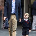 5c8aa569360000c81a6bc98a