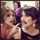 5c8addb42400000a05a3d3b2