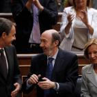 Tras haber ocupado la cartera de Educaci&oacute;n y de la Presidencia durante el &uacute;ltimo mandato de Felipe Gonz&aacute;lez, Rubalcaba fue un hombre clave durante los Gobiernos de Jos&eacute; Luis Rodr&iacute;guez Zapatero: ministro de Inte...