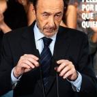 Su momento más duro en política fue la derrota tras las elecciones europeas de 2015. La cabeza de lista era su amiga Elena Valenciano.