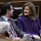 5c8ade0b2500000704c9c8d5