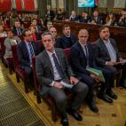 La imagen fue tomada en la primera sesi&oacute;n del llamado juicio del &lsquo;proc&eacute;s&rsquo; y, sin embargo, esas caras serias y esas miradas perdidas ya anticipaban cu&aacute;les podr&iacute;an ser los resultados del juicio y del mismo &...