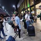 La estaci&oacute;n de Sants ha amanecido este viernes con normalidad y rodeada de un fuerte dispositivo policial