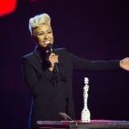 5c8ade332500001304c9c90d