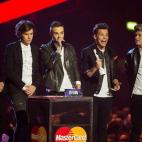 5c8ade3822000033001a04dc