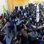 Manifestantes rodean la embajada de EEUU en Bagdag