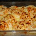 Una receta muy fácil que se puede preparar con salsa de bote. ¡Tardarás sólo 15 minutos en tenerla lista! Mira en Cookpad cómo puedes prepararla.