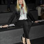 5c8ade5f360000c81a6c35a5