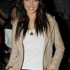 5c8ade78360000c81a6c35cb