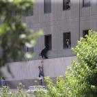 5c8adeff2000009d036fe4bd