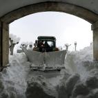 5c8ad82d220000330019fb26