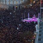 5c8a7d3a360000a61b6b8927