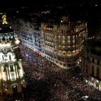 5c8a7d40360000c81a6b8932