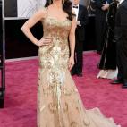 De Zuhair Murad con joyas Lorraine Schwartz.