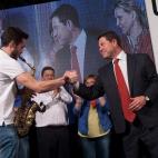 5c8a89e2250000bd05814371