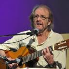 El cantautor Luis Eduardo Aute, referente de la m&uacute;sica espa&ntilde;ola, falleci&oacute; el 4 de abril a los 76 a&ntilde;os en un hospital de Madrid, v&iacute;ctima del coronavirus.