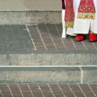 Con la llegada del cristianismo, en Europa hubo una restricción muy fuerte del consumo de carne de caballo, ya que la Biblia la consideraba impura toda carne que no proviniese de animales de cuatro patas con la uña dividida, el pie ahorquillad...