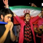 5c8a64a7250000bd05811754